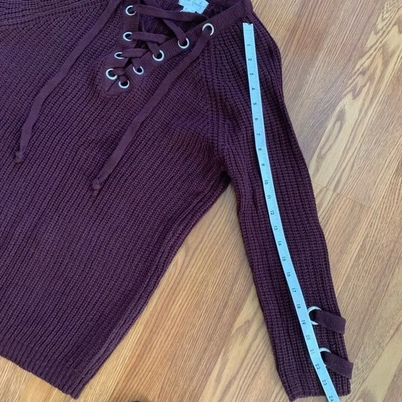 URBAN HERITAGE burgundy Lace Up Knit Sweater S - Picture 12 of 13